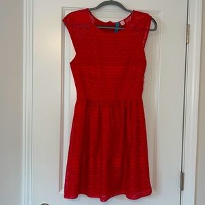 Cranberry Red Buttons Brand Short Sleeve Dress With Lace Pattern, Medium